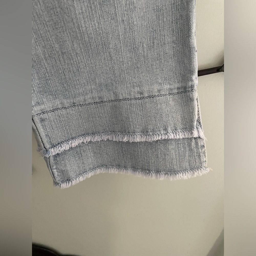 Democracy Jeans Size 4 - Picture 5 of 10